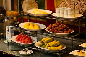 May De Ville Trendy Hotel & Spa