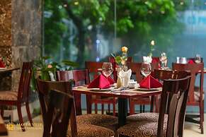 May De Ville Trendy Hotel & Spa