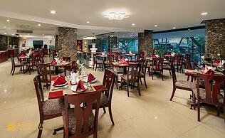 May De Ville Trendy Hotel & Spa