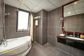 May De Ville Trendy Hotel & Spa