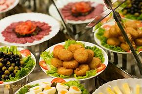 May De Ville Trendy Hotel & Spa