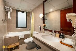 May De Ville Trendy Hotel & Spa