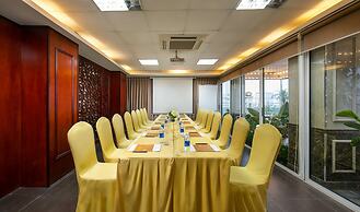 May De Ville Trendy Hotel & Spa