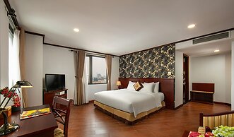 May De Ville Trendy Hotel & Spa