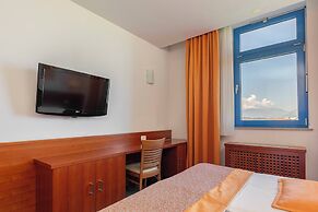 Garni Hotel Azul
