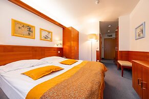 Garni Hotel Azul