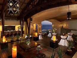 Grand Solmar Lands End Resort And Spa