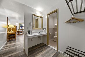 Executive Inn Cass City