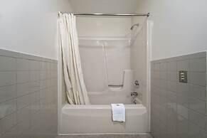 Executive Inn Cass City