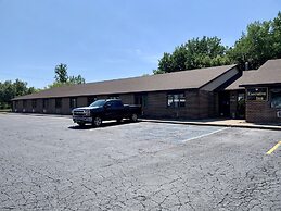 Executive Inn Cass City