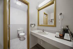 Executive Inn Cass City