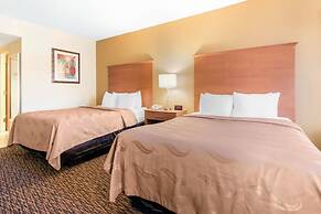 Clarion Hotel & Suites University - Shippensburg