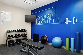 Holiday Inn Express & Suites Bridgeport by IHG