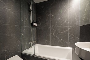 Hotel Tradiup by the Designers