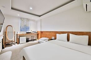 Hotel Biz Jongro Insadong