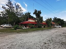 Hotel DORALBA INN Chichén