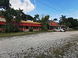 Hotel DORALBA INN Chichén