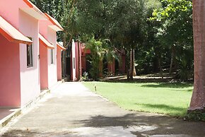 Hotel DORALBA INN Chichén