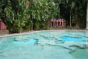 Hotel DORALBA INN Chichén