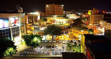 Intimate Hotel Pattaya