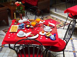 Riad Marlinea