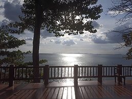 Koh Jum Resort