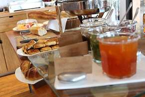 Radisson Hotel Tamboho Waterfront Antananarivo