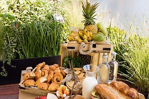 Radisson Hotel Tamboho Waterfront Antananarivo