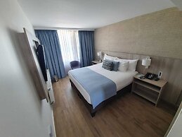 Yachting Hotel Quintero