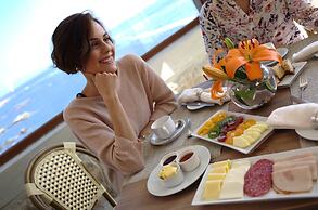 Yachting Hotel Quintero