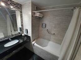 Yachting Hotel Quintero