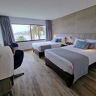 Yachting Hotel Quintero