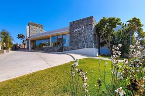 Yachting Hotel Quintero