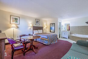 Whispering Pines by Hotel O Whitestone VA