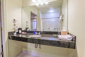 Whispering Pines by Hotel O Whitestone VA