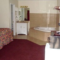 Whispering Pines Motel