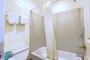 Whispering Pines by Hotel O Whitestone VA