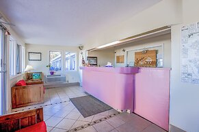Whispering Pines by Hotel O Whitestone VA
