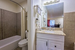 Whispering Pines by Hotel O Whitestone VA