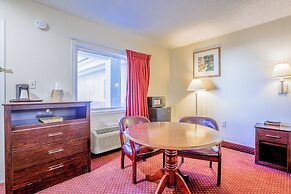 Whispering Pines by Hotel O Whitestone VA