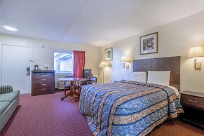 Whispering Pines by Hotel O Whitestone VA
