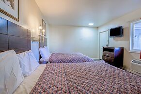 Whispering Pines by Hotel O Whitestone VA
