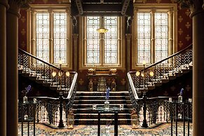 St. Pancras, London, Autograph Collection