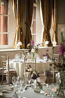 St. Pancras, London, Autograph Collection