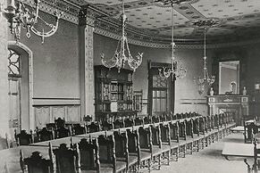 St. Pancras, London, Autograph Collection