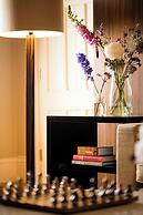 St. Pancras, London, Autograph Collection