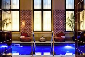 St. Pancras, London, Autograph Collection