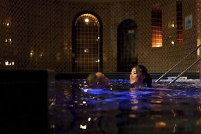 St. Pancras, London, Autograph Collection