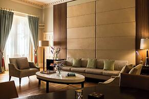 St. Pancras, London, Autograph Collection