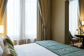 St. Pancras, London, Autograph Collection